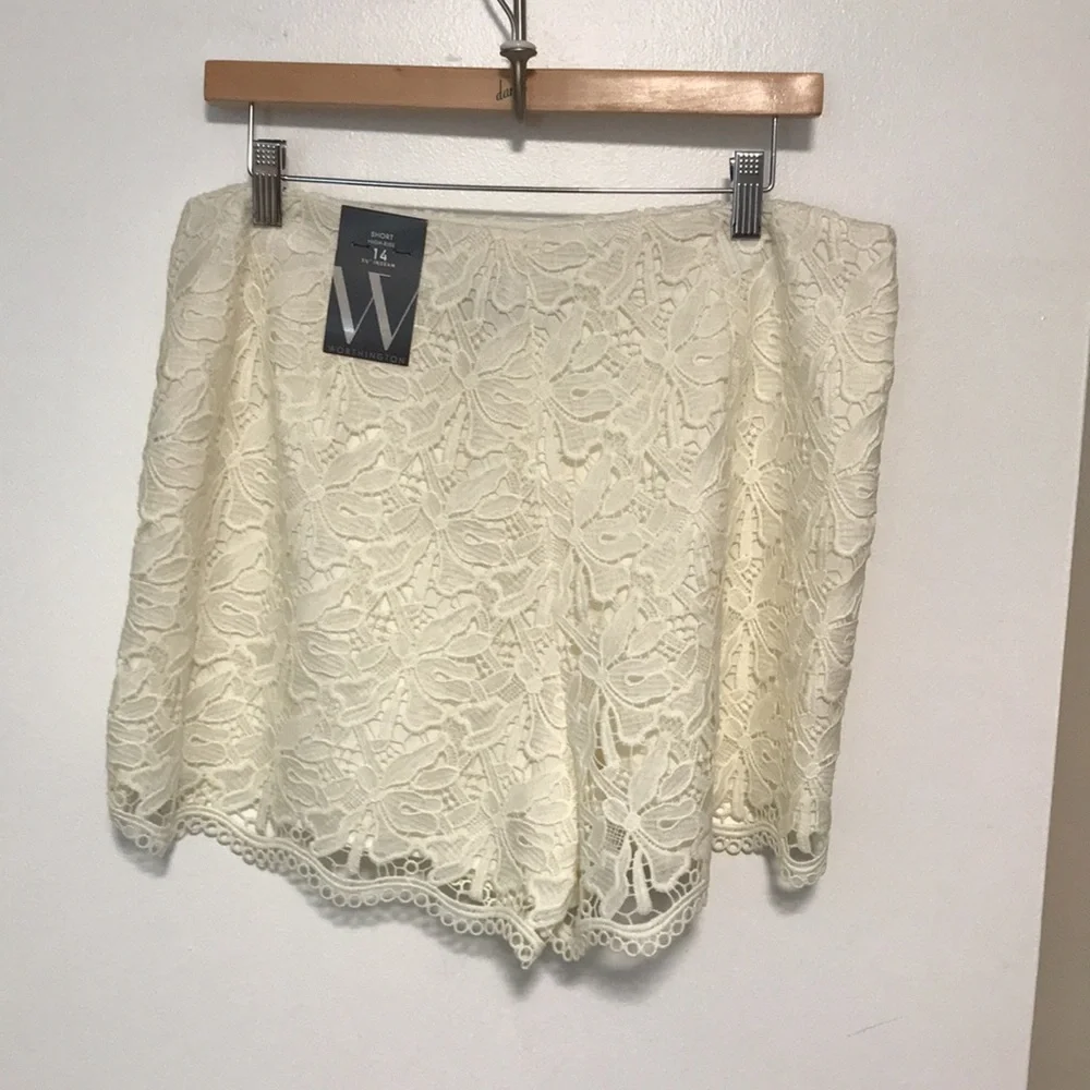 NEW Worthington Womens Lace‎ Short. 14
